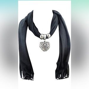 NWOT Black scarf with heart pendant